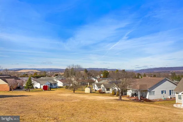 $346,500 | 294 Ridgewood Avenue, Broadway, VA 22815