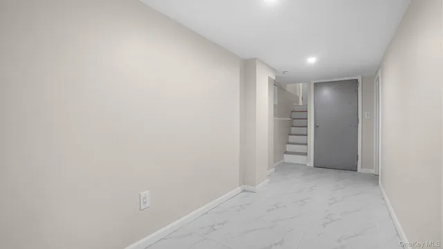 $899,999 | 89-25 201st Street | Bellaire West