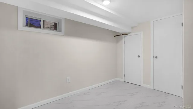 $899,999 | 89-25 201st Street | Bellaire West