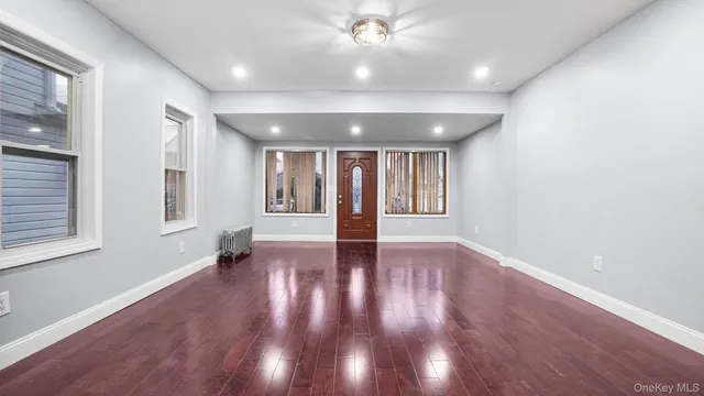 $899,999 | 89-25 201st Street | Bellaire West