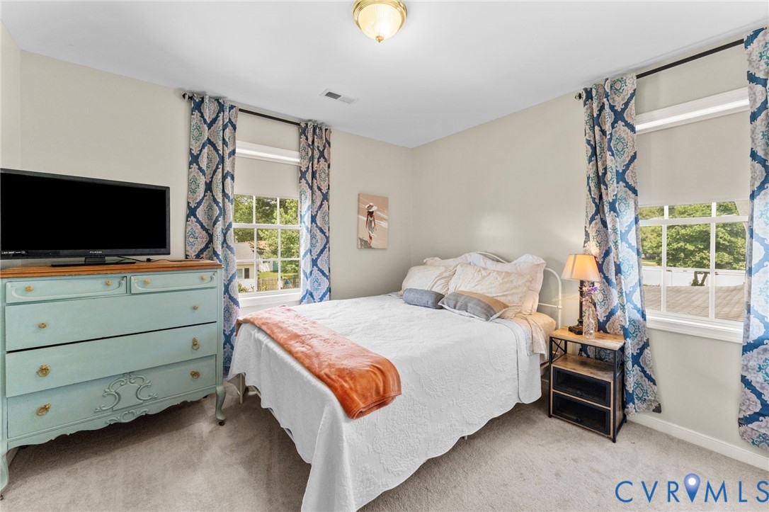 110 Hampton Road Dunnsville, VA 22454 - Photo 25 of 40