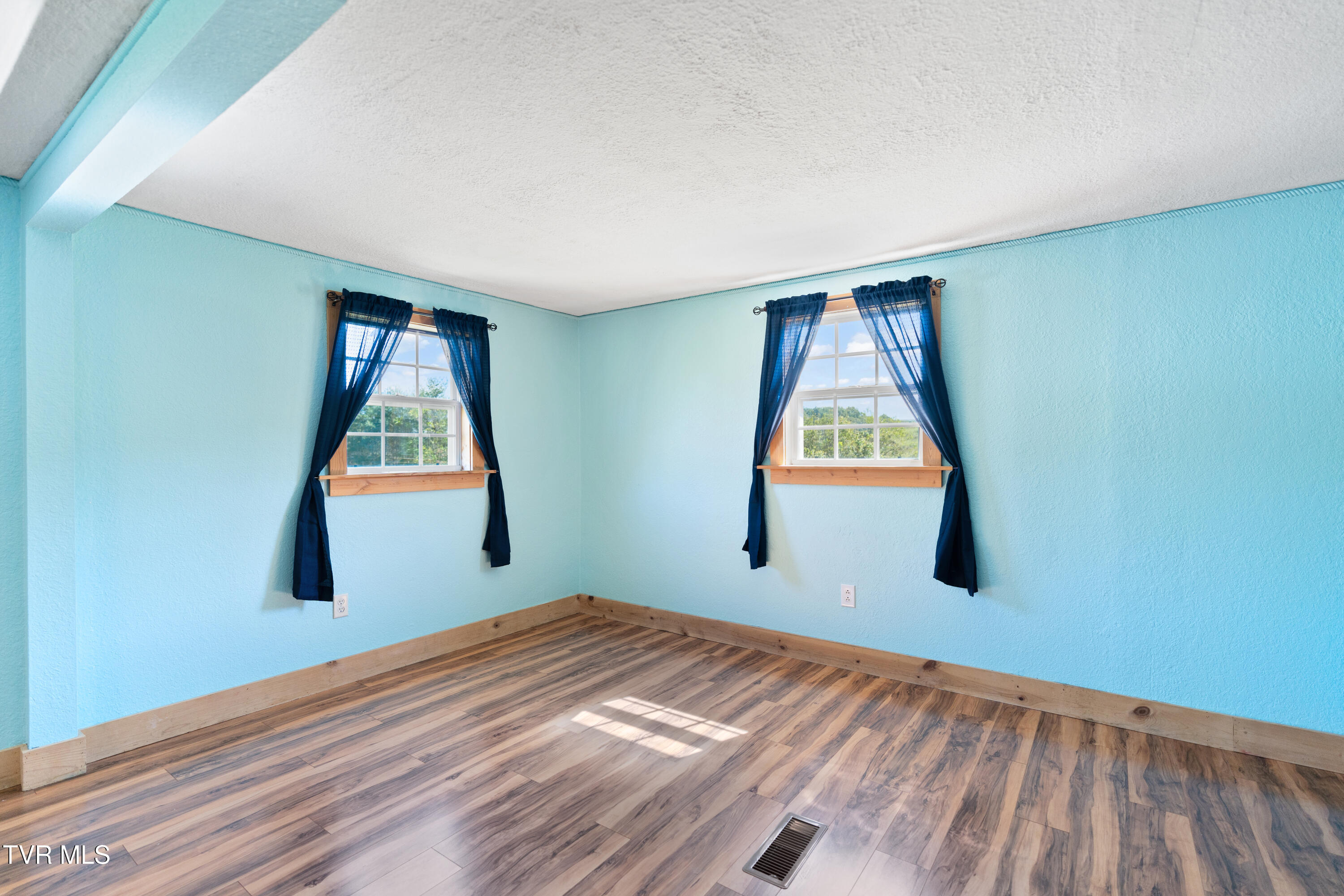 499 Campbell Circle Chuckey, TN 37641 - Photo 24 of 38 DSC03102