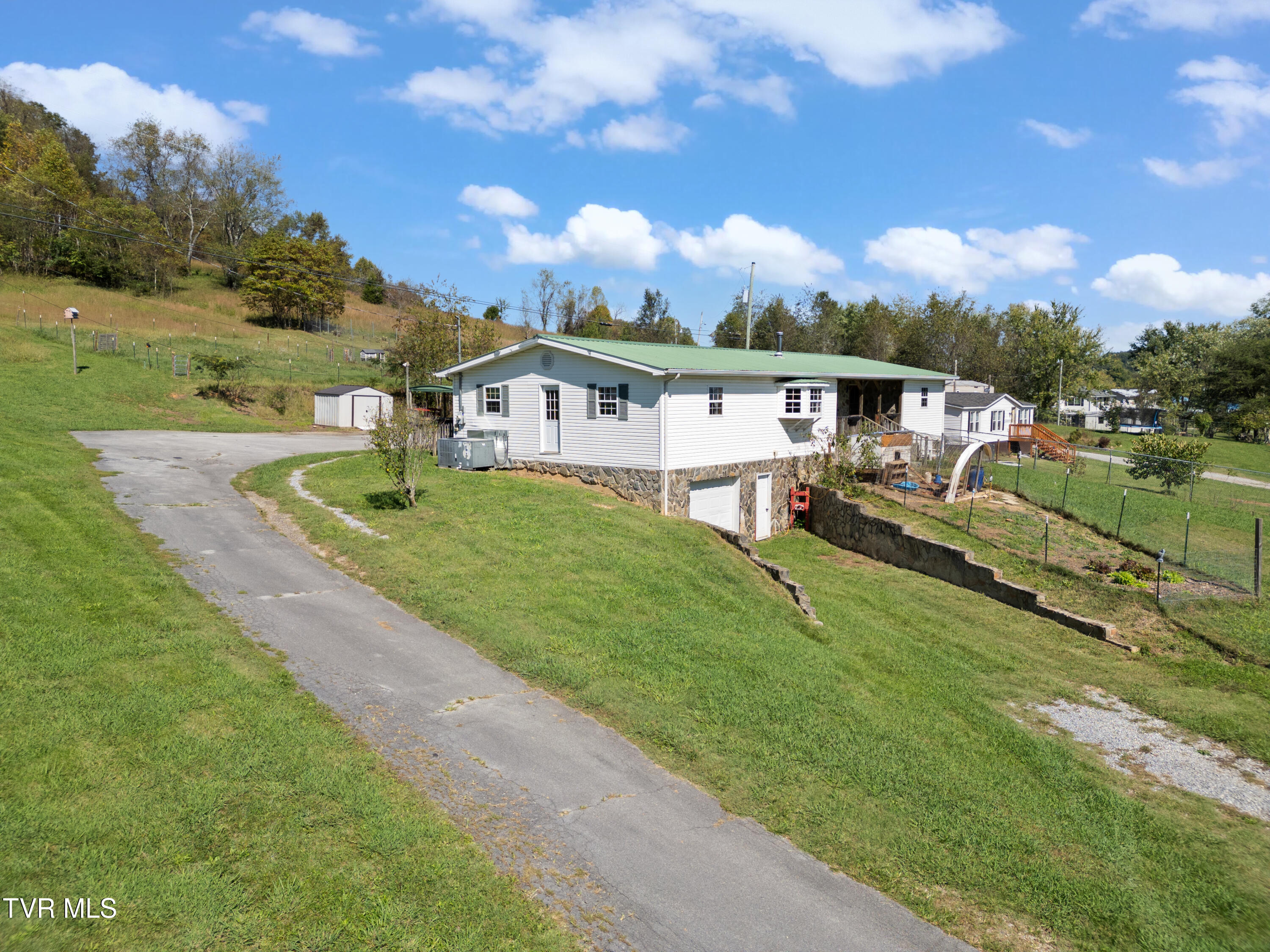 499 Campbell Circle Chuckey, TN 37641 - Photo 38 of 38 zzDJI_0967