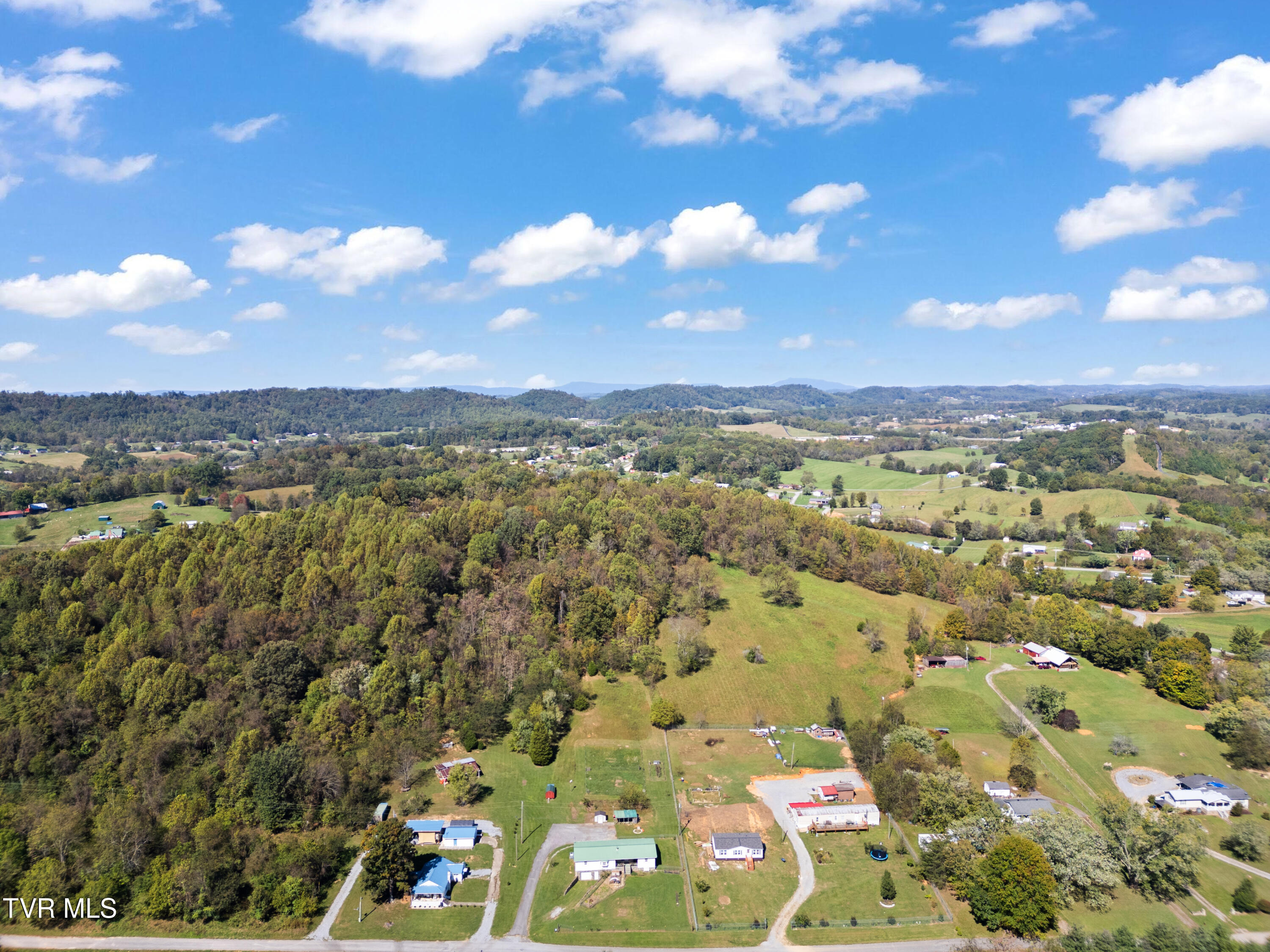 499 Campbell Circle Chuckey, TN 37641 - Photo 5 of 38 DJI_0962