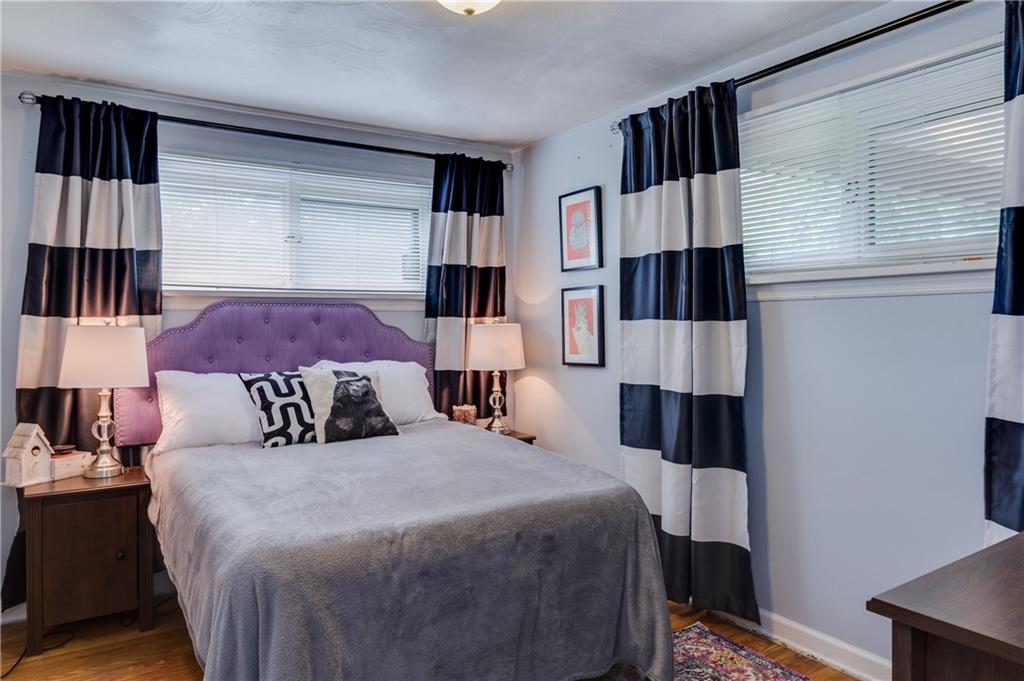913 Broughton Road Pittsburgh, PA 15236 - Photo 15 of 25 Gallery Image 15