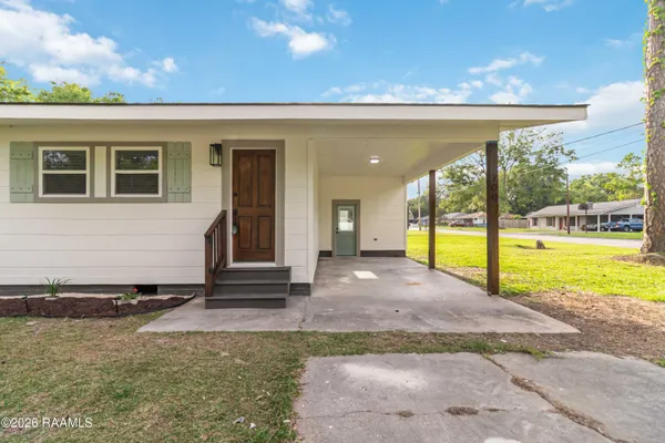 $167,900 | 700 San Jacinto Circle, New Iberia, LA 70563