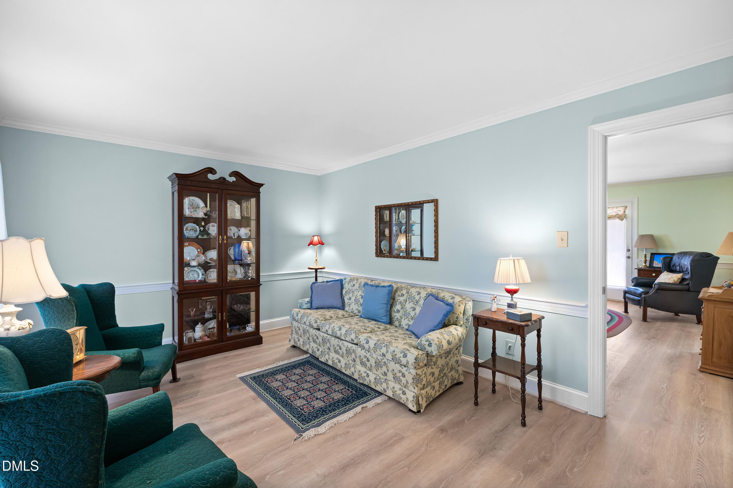 2408 Hamrick Drive Raleigh, NC 27615 - Photo 7 of 49 7_dsc_5713
