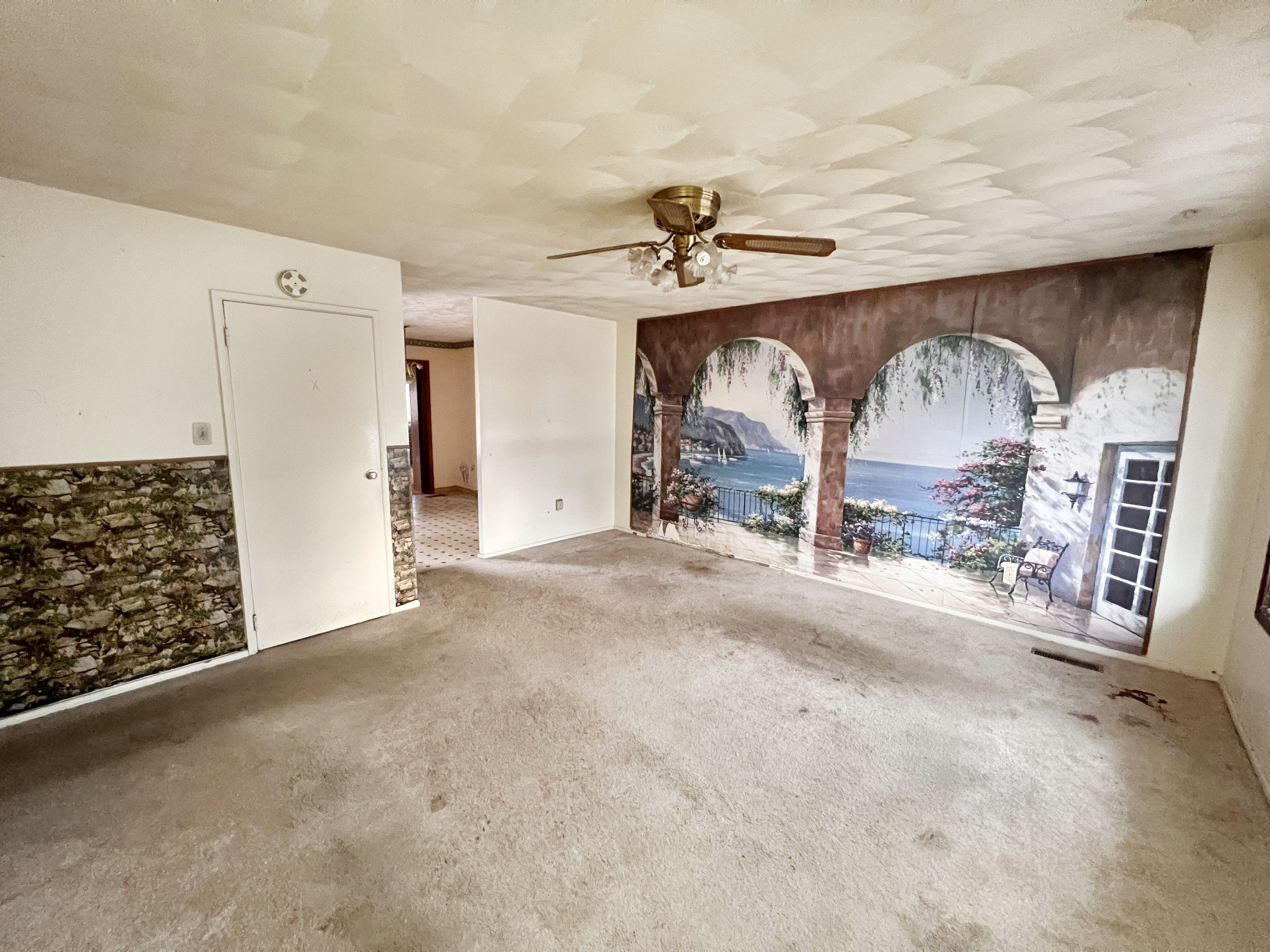 837 Highlander Drive Plainfield, IN 46168 - Photo 2 of 17