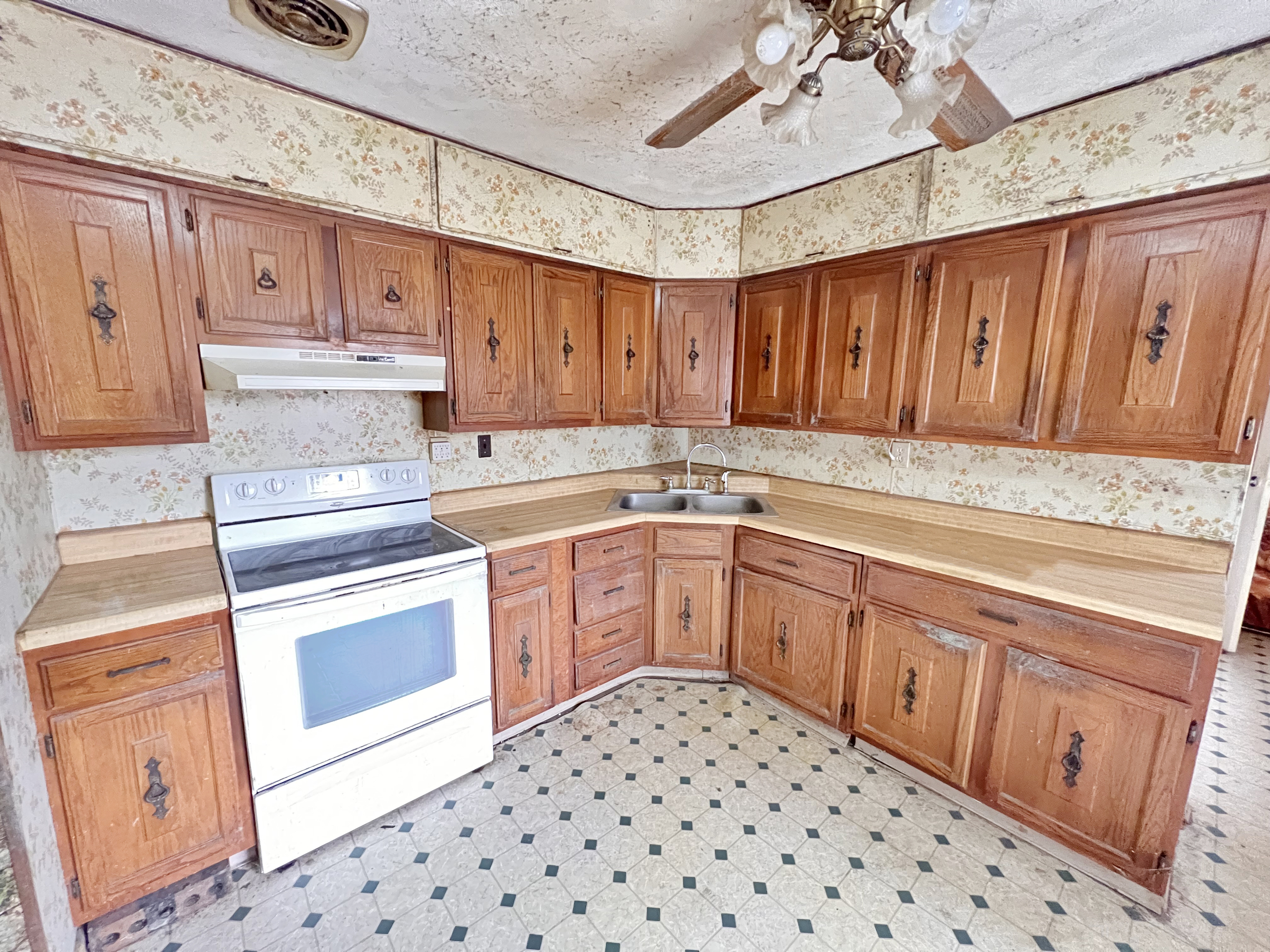 837 Highlander Drive Plainfield, IN 46168 - Photo 5 of 17