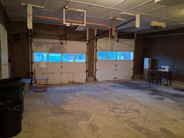 $260,000 | 113 Oakland Road, Fairfield, ME 04937