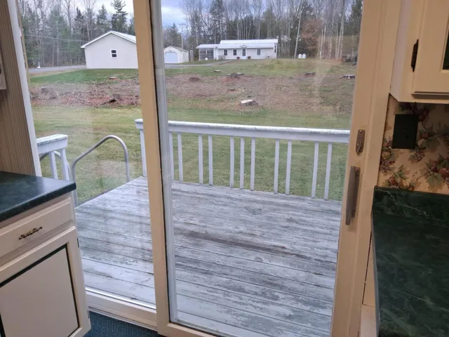 $260,000 | 113 Oakland Road, Fairfield, ME 04937