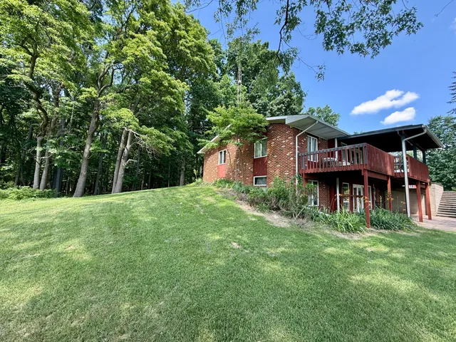$359,000 | 10976 Dewey Road, Munith, MI 49259
