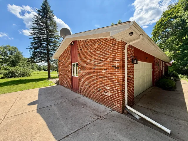 $359,000 | 10976 Dewey Road, Munith, MI 49259