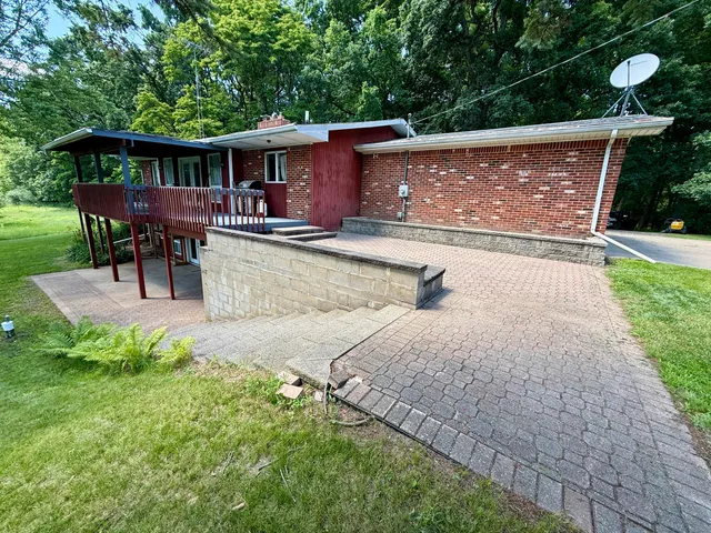 $359,000 | 10976 Dewey Road, Munith, MI 49259