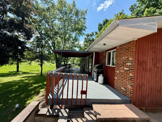 $359,000 | 10976 Dewey Road, Munith, MI 49259