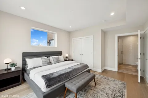 $445,000 | 2342 West Adams Street, Unit 406, Chicago, IL 60612