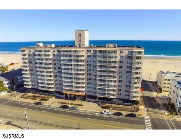 $1,950 | 9400 Atlantic Avenue, Unit 410, Margate City, NJ 08402