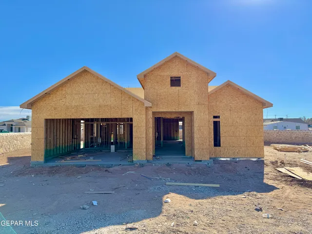$349,950 | 320 Vida Bonita Way, Clint, TX 79836