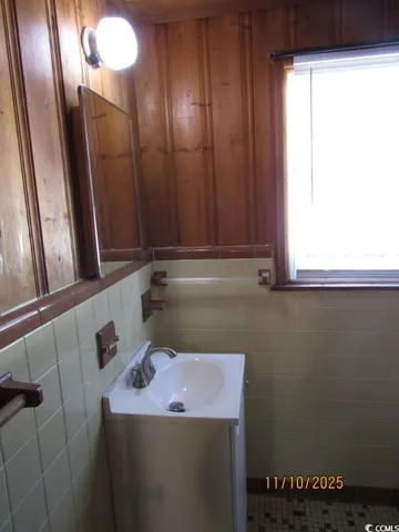 $975 | 500 25th Avenue South, Unit 3, North Myrtle Beach, SC 29582