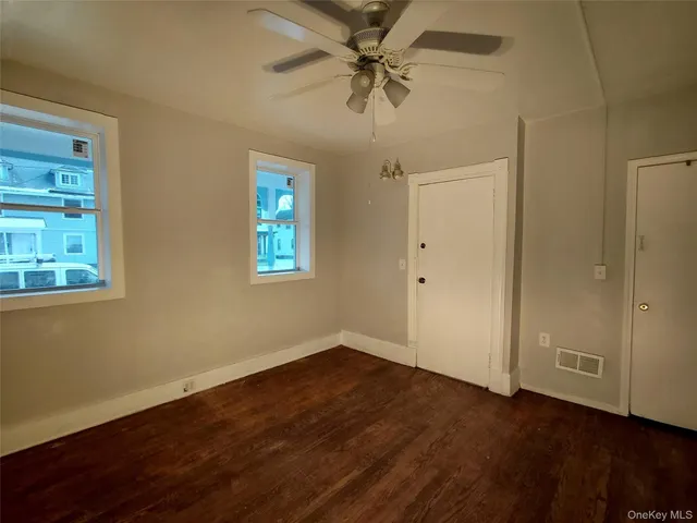 $1,250 | 101 Elmendorf Street, Unit 1, Kingston, NY 12401