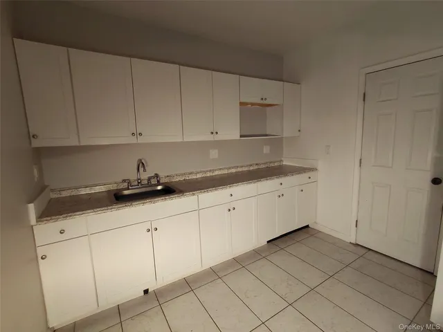 $1,250 | 101 Elmendorf Street, Unit 1, Kingston, NY 12401