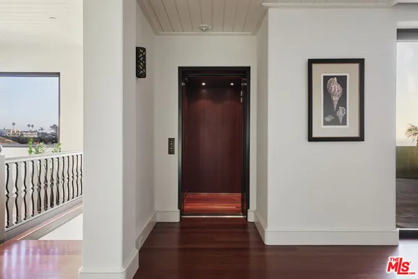 $70,000 | 31 Bay Drive, Laguna Beach, CA 92651