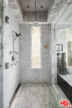 $70,000 | 31 Bay Drive, Laguna Beach, CA 92651