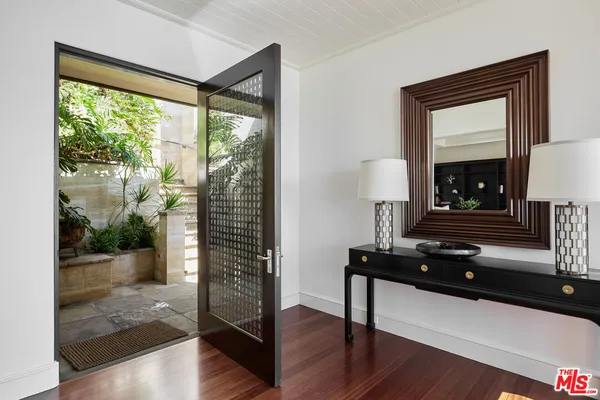 $70,000 | 31 Bay Drive, Laguna Beach, CA 92651