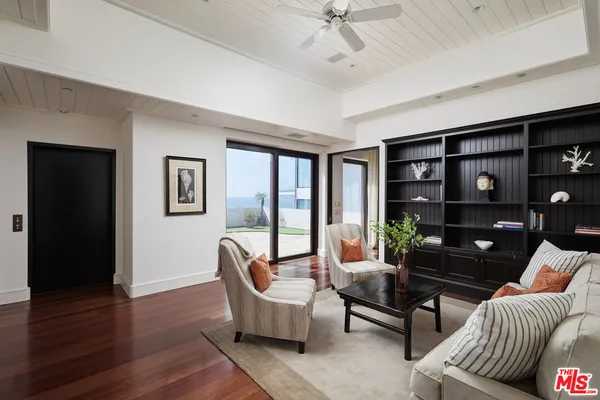 $70,000 | 31 Bay Drive, Laguna Beach, CA 92651