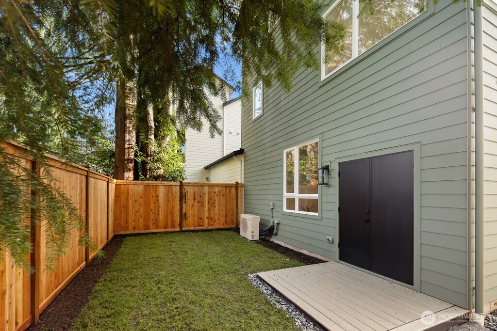 14025 1st Avenue Northwest Seattle, WA 98177 - Photo 20 of 25
