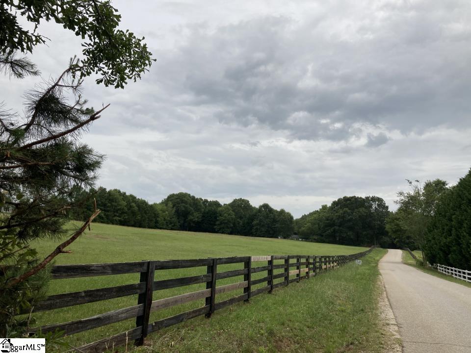 109 Hewitt Road Fountain Inn, SC 29644 - Photo 11 of 16