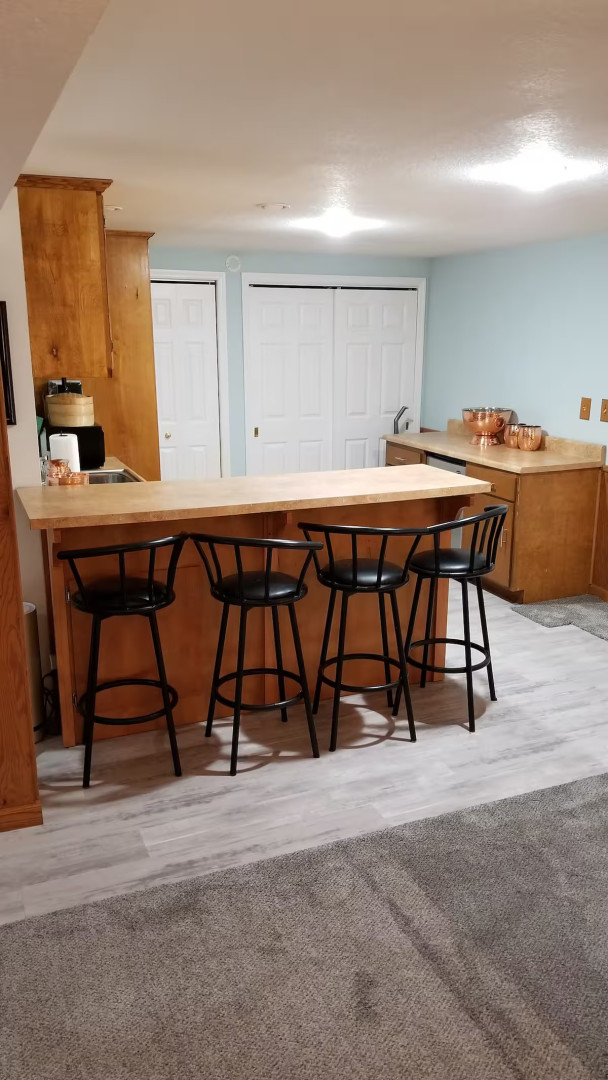 4 Forest Knolls Decatur, IL 62521 - Photo 18 of 32 a dinning table and chairs in a room