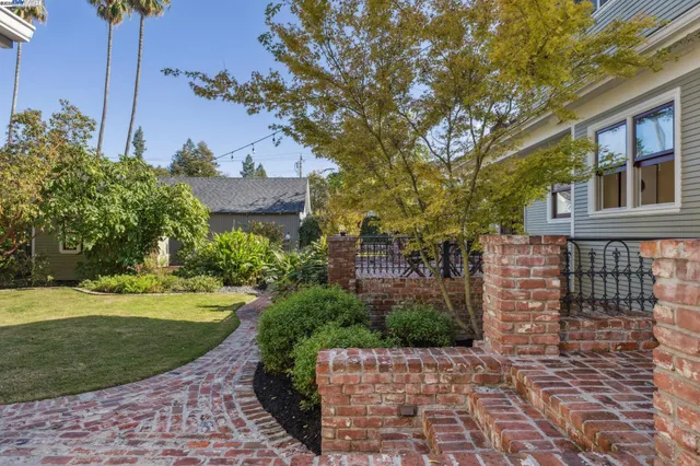 $2,848,000 | 653 St Mary Street, Pleasanton, CA 94566
