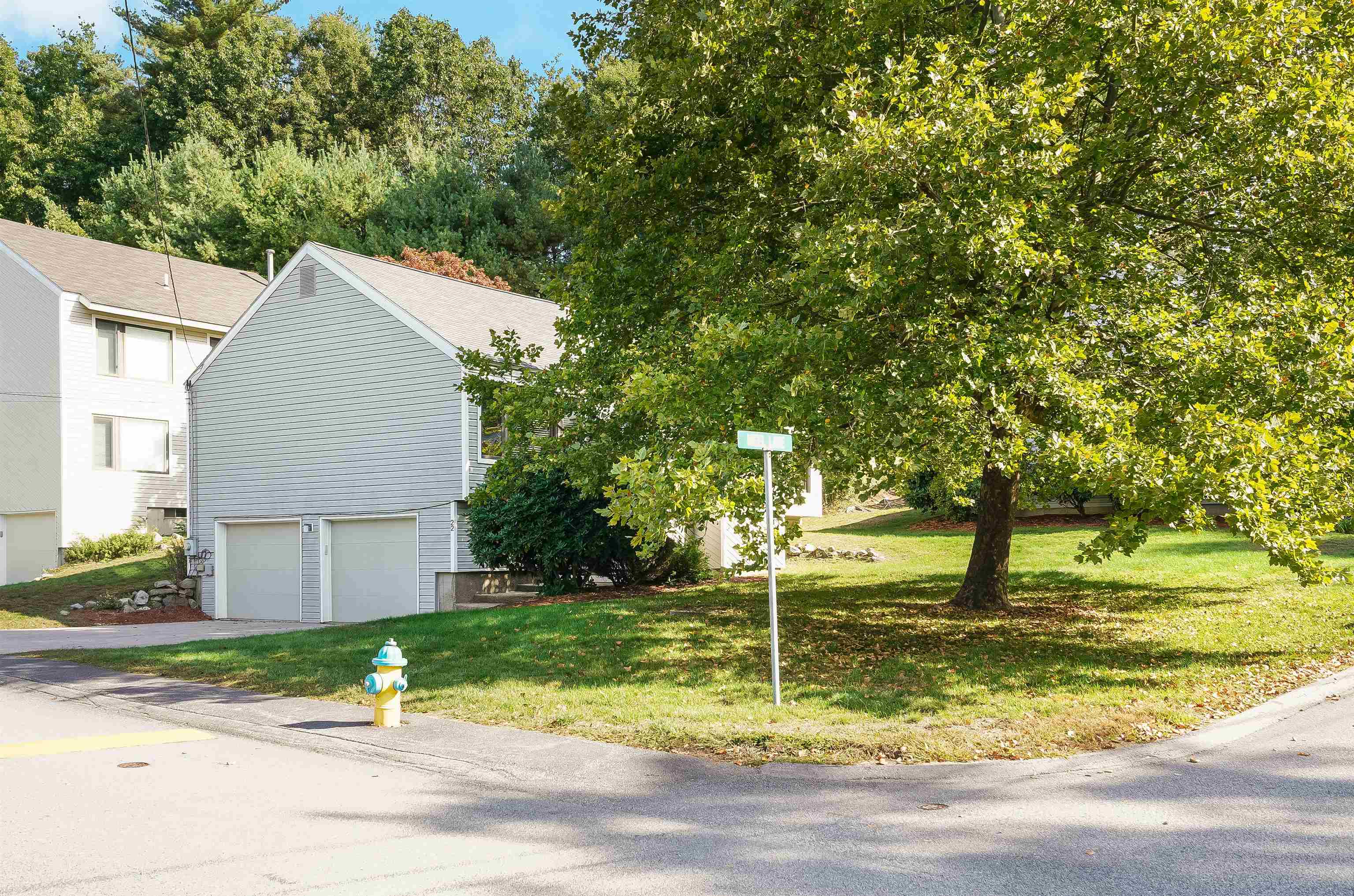 22 Landsdown Drive Nashua, NH 03062 - Photo 31 of 40