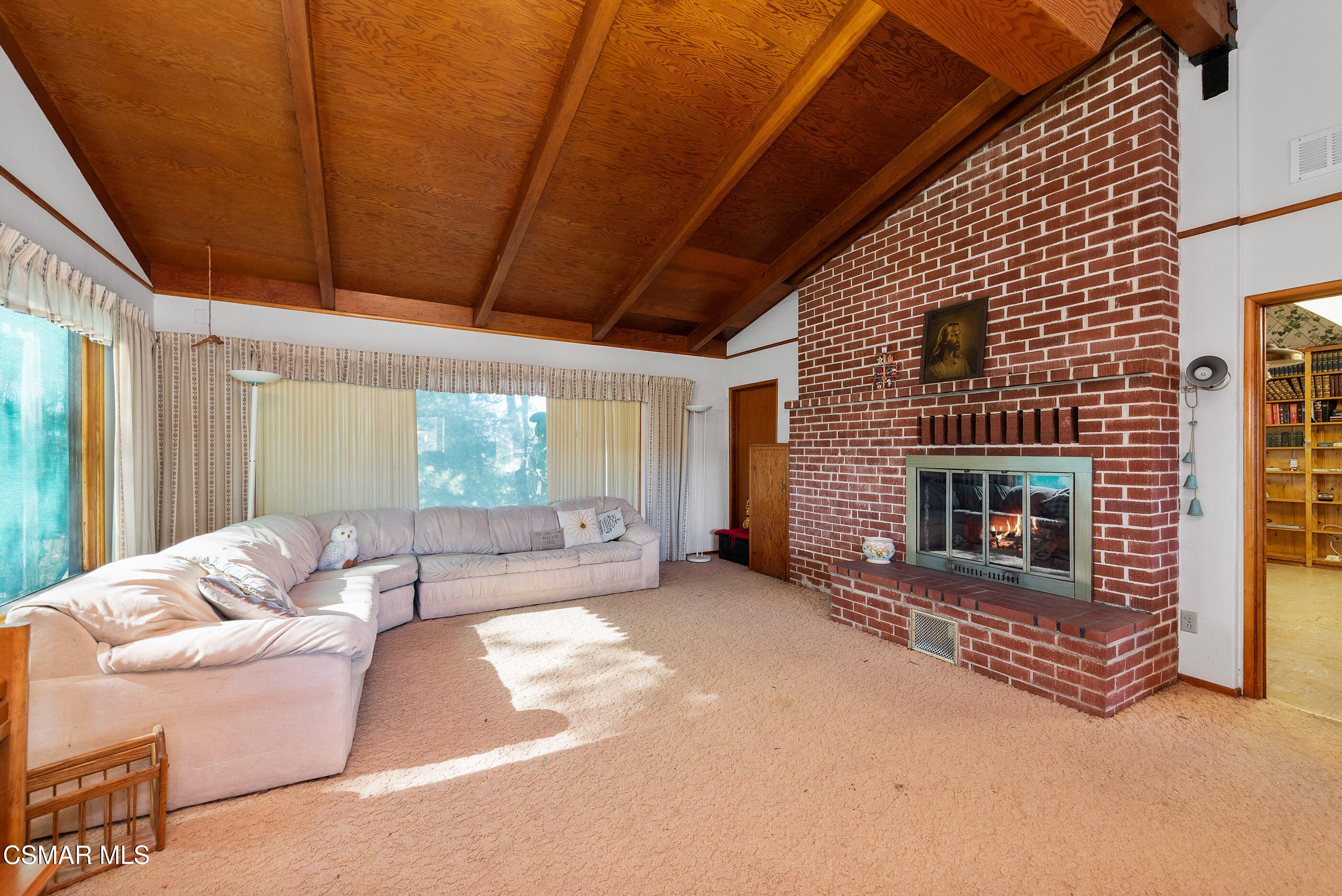 2844 Royal Avenue Simi Valley, CA 93065 - Photo 20 of 83 2844 Royal Ave Simi Valley-20