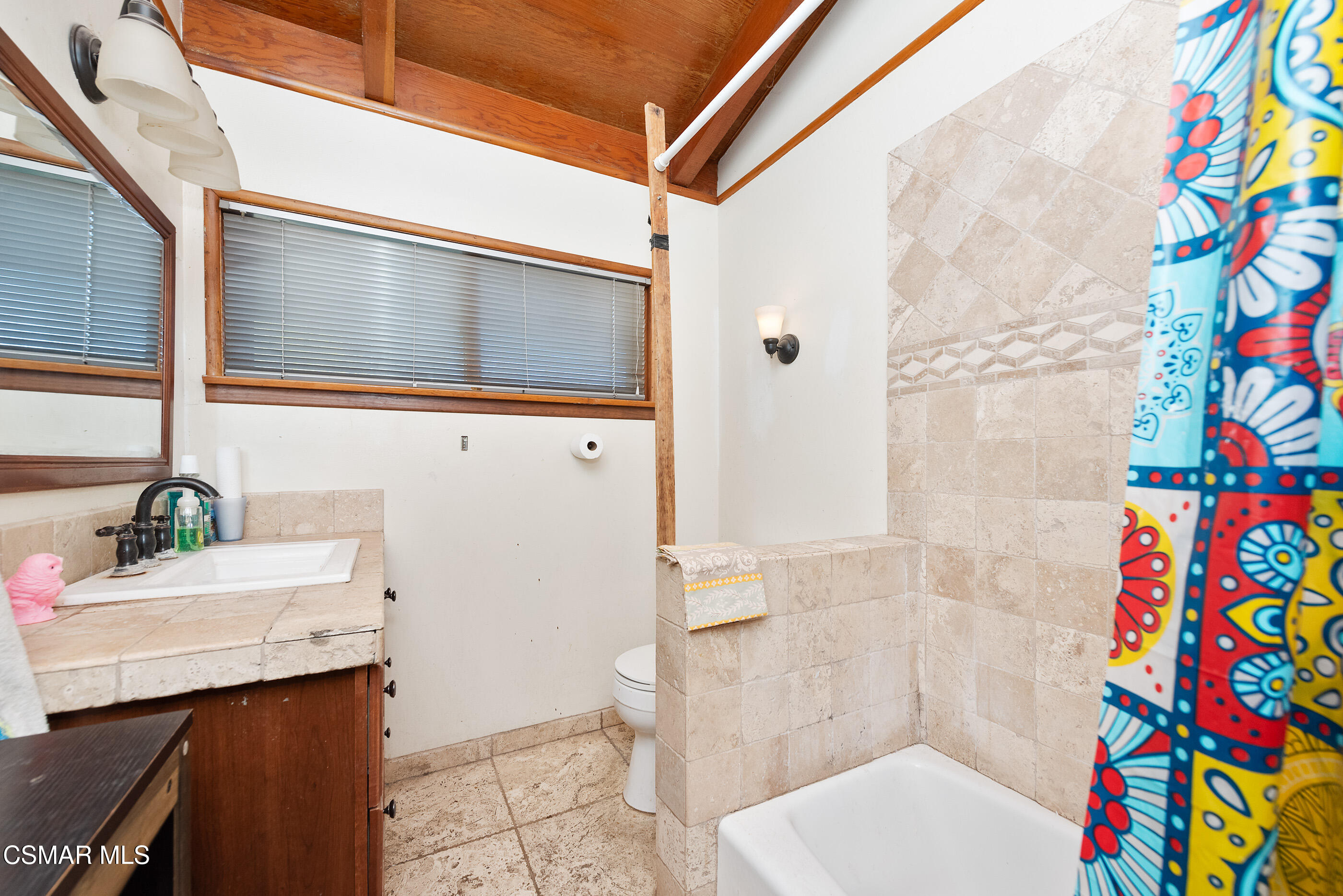 2844 Royal Avenue Simi Valley, CA 93065 - Photo 23 of 83 2844 Royal Ave Simi Valley-23