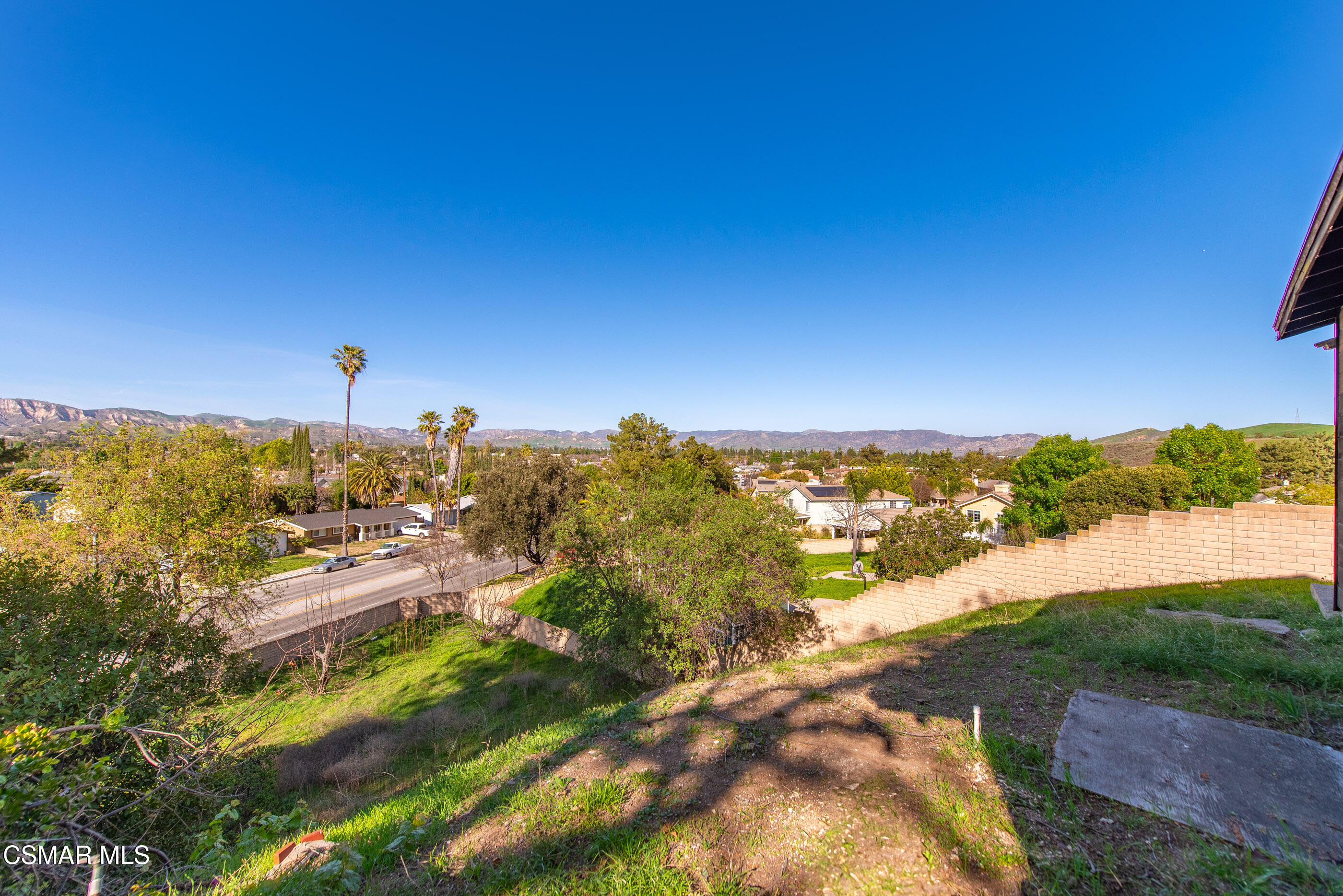 2844 Royal Avenue Simi Valley, CA 93065 - Photo 33 of 83 2844 Royal Ave Simi Valley-33