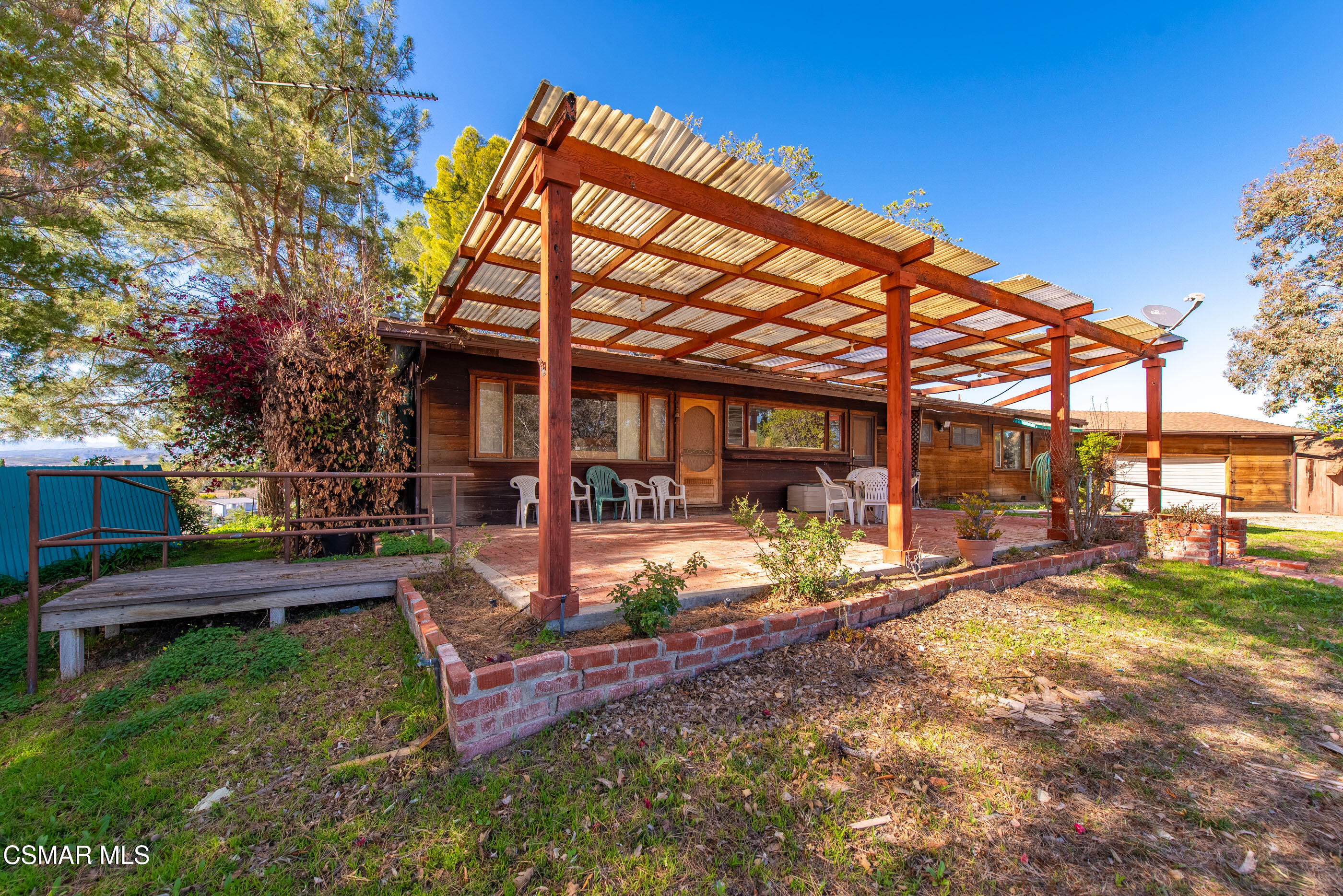 2844 Royal Avenue Simi Valley, CA 93065 - Photo 4 of 83 2844 Royal Ave Simi Valley-4