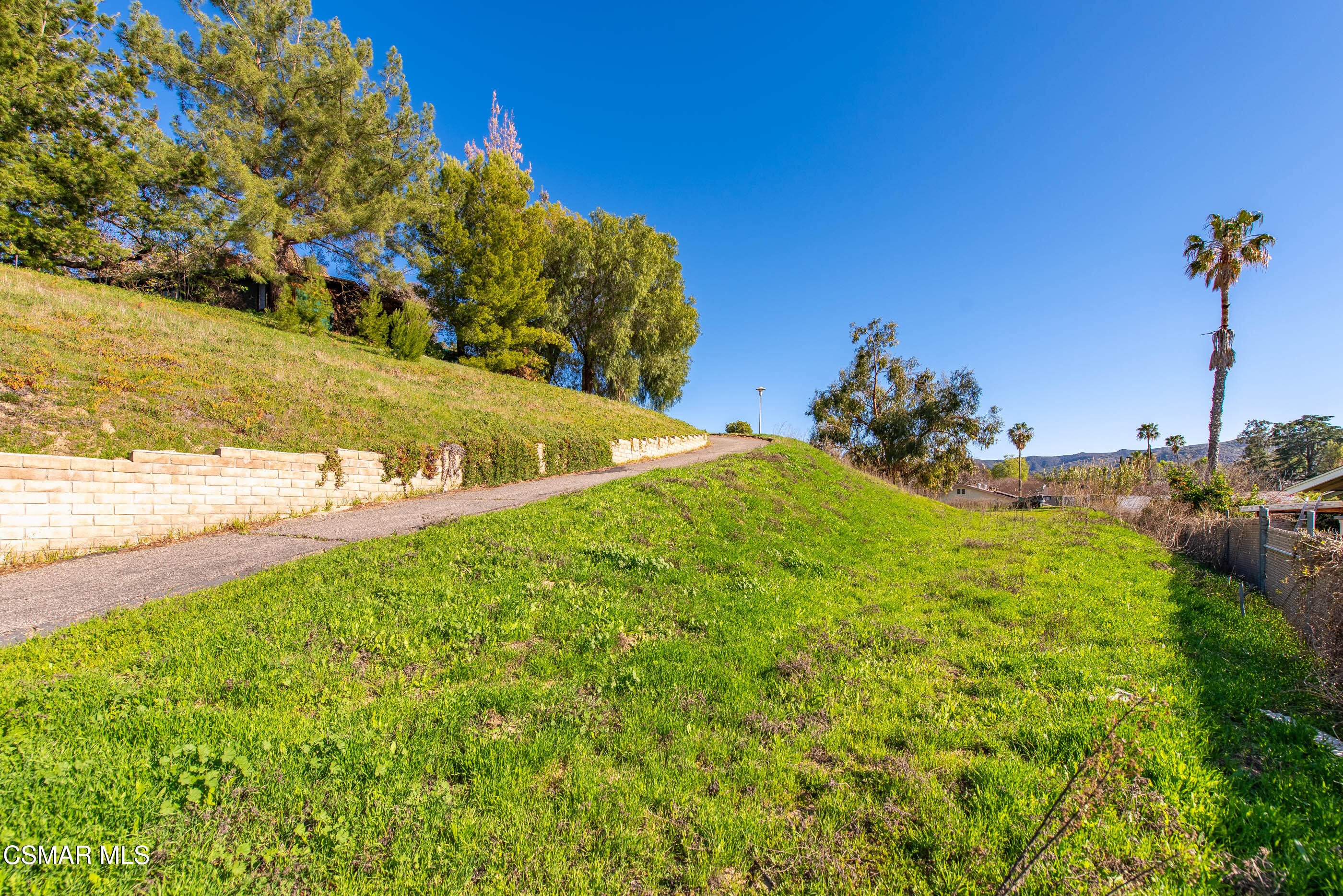 2844 Royal Avenue Simi Valley, CA 93065 - Photo 43 of 83 2844 Royal Ave Simi Valley-43