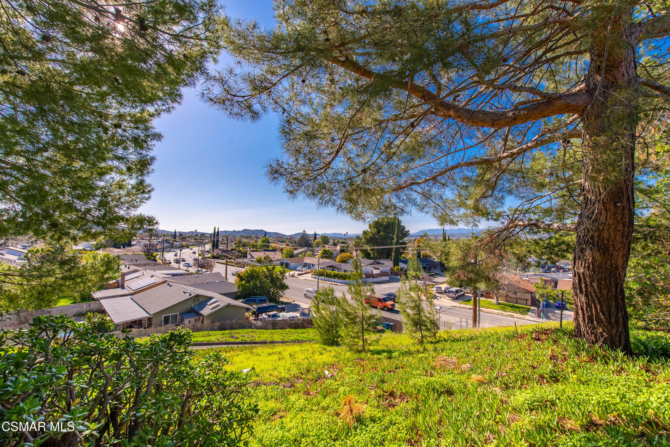 2844 Royal Avenue Simi Valley, CA 93065 - Photo 47 of 83 2844 Royal Ave Simi Valley-47