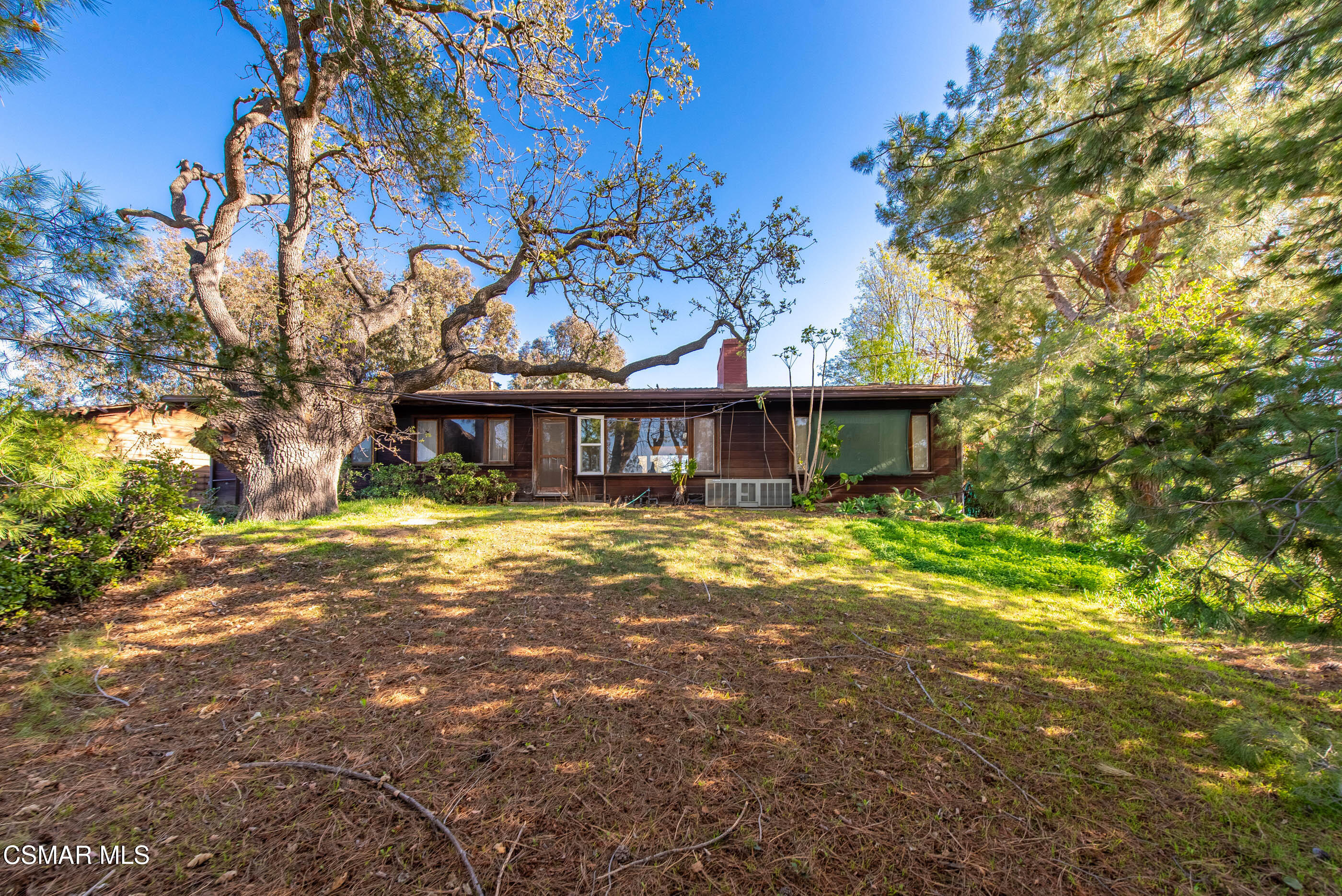 2844 Royal Avenue Simi Valley, CA 93065 - Photo 49 of 83 2844 Royal Ave Simi Valley-49