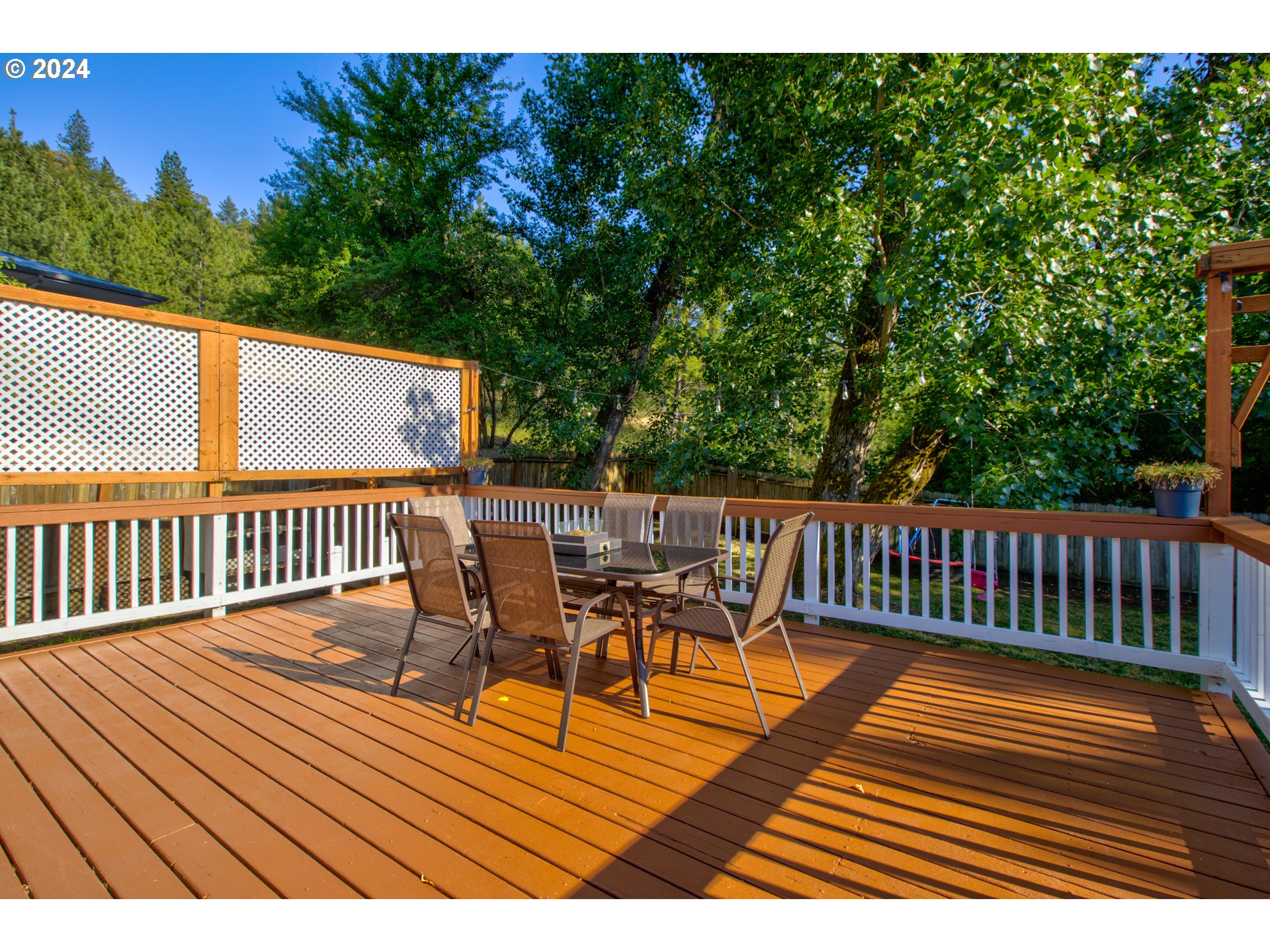 929 Northeast Rifle Range Street Roseburg, OR 97470 - Photo 37 of 48 a view of balcony with deck