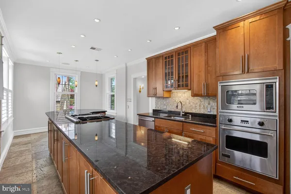 $7,500 | 4520 17th Street Northwest, Washington, DC 20011