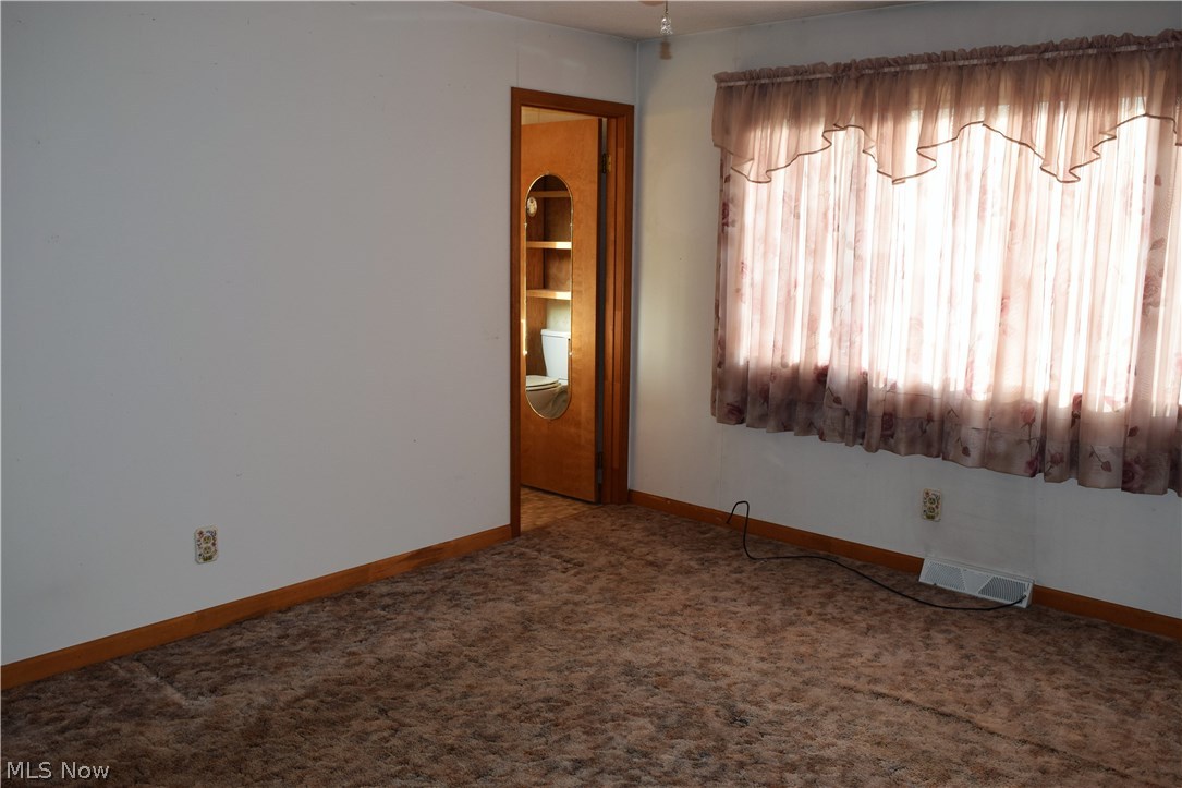 8420 Cox Road Windsor, OH 44099 - Photo 10 of 32