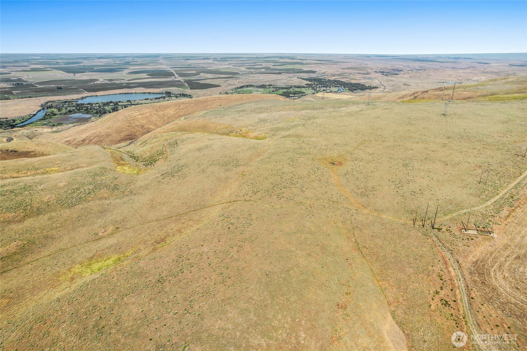0 Hatch Grade Road Touchet, WA 99360 - Photo 10 of 23 a view of an ocean and beach