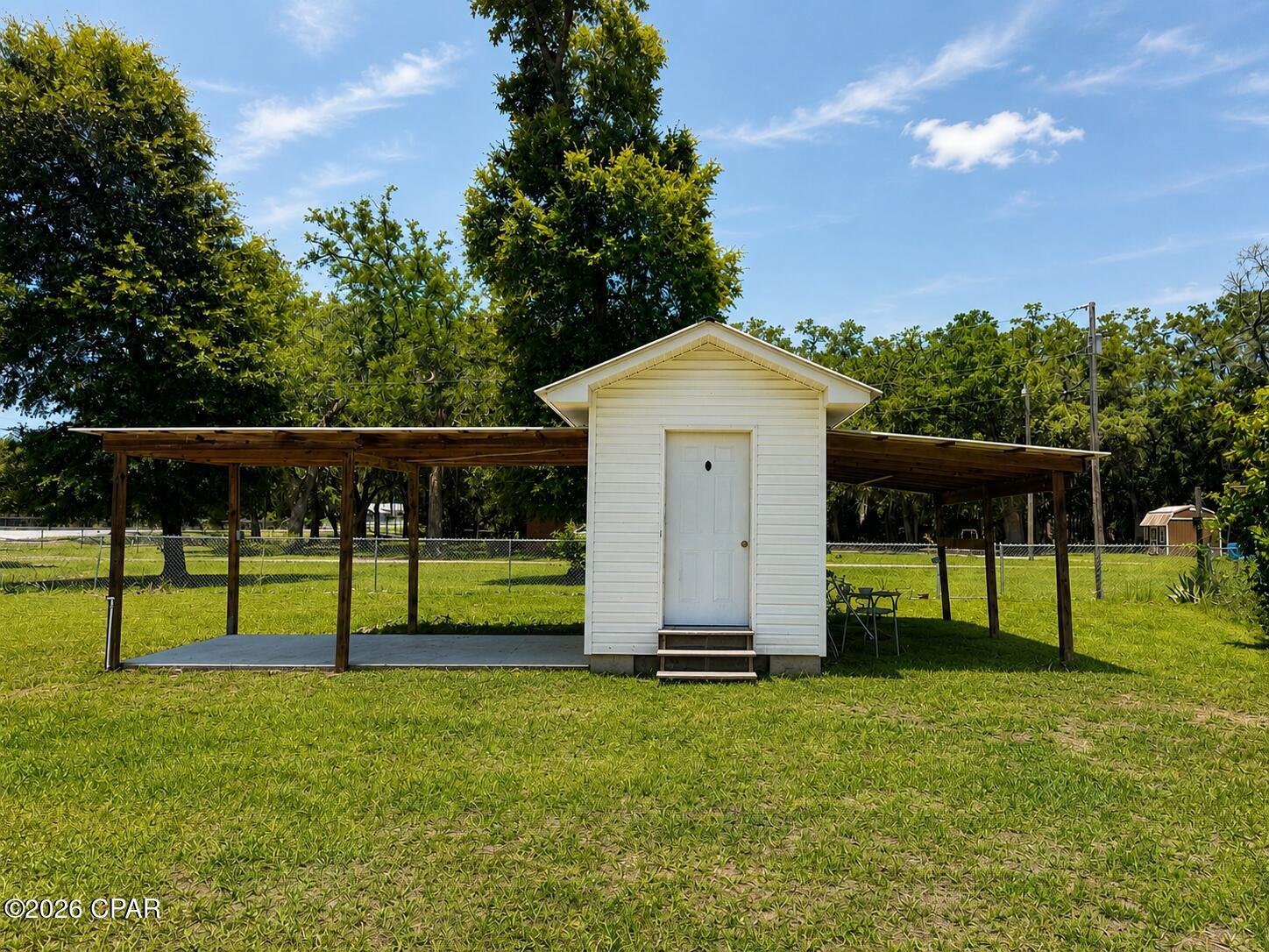 11334 Northwest Robertson Mill Road Bristol, FL 32321 - Photo 4 of 22
