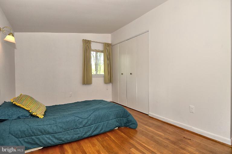 621 Hyde Road Silver Spring, MD 20902 - Photo 24 of 25 Bedroom