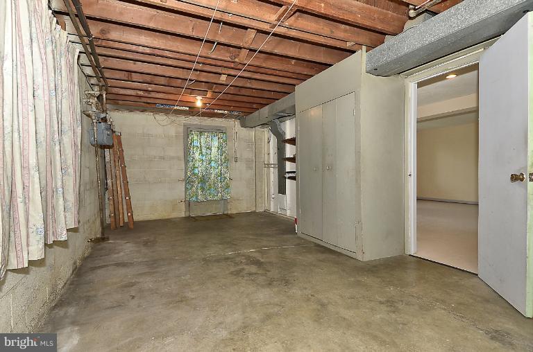 621 Hyde Road Silver Spring, MD 20902 - Photo 25 of 25 Interior (General)