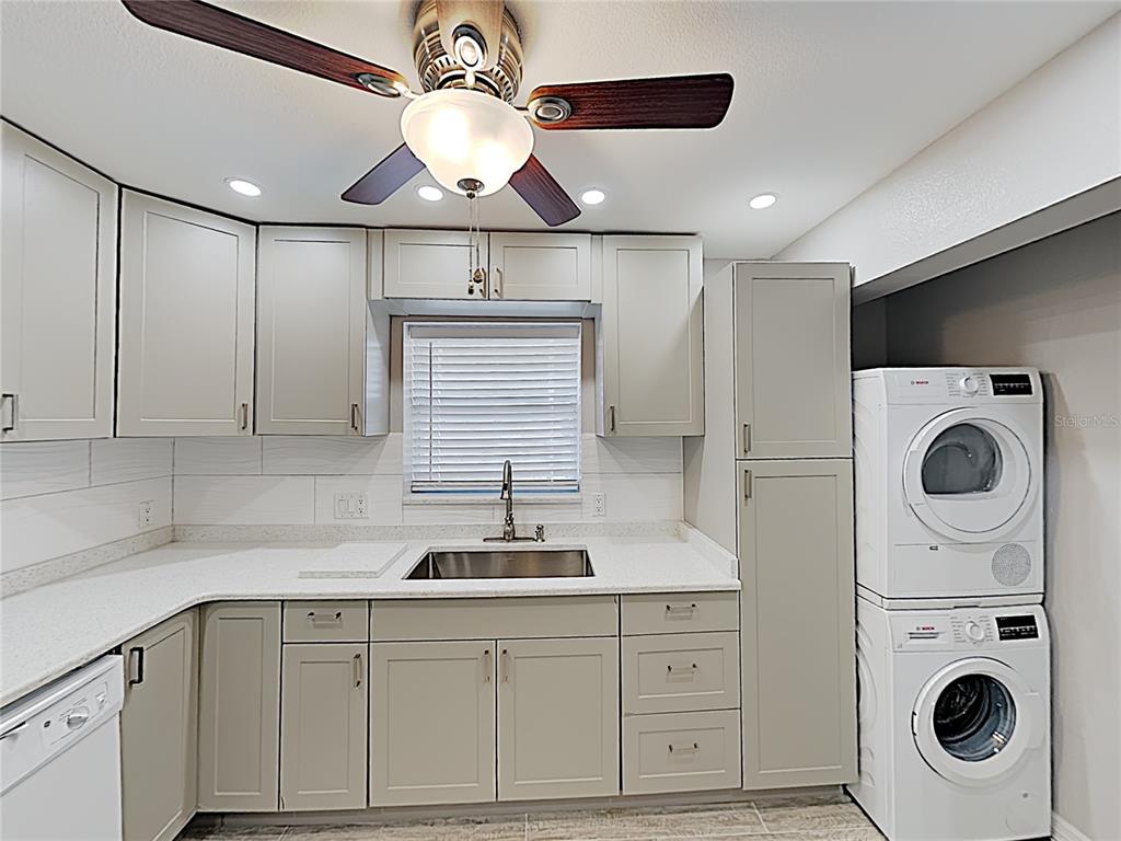525 South Conway Road, Unit 91 Orlando, FL 32807 - Photo 2 of 12