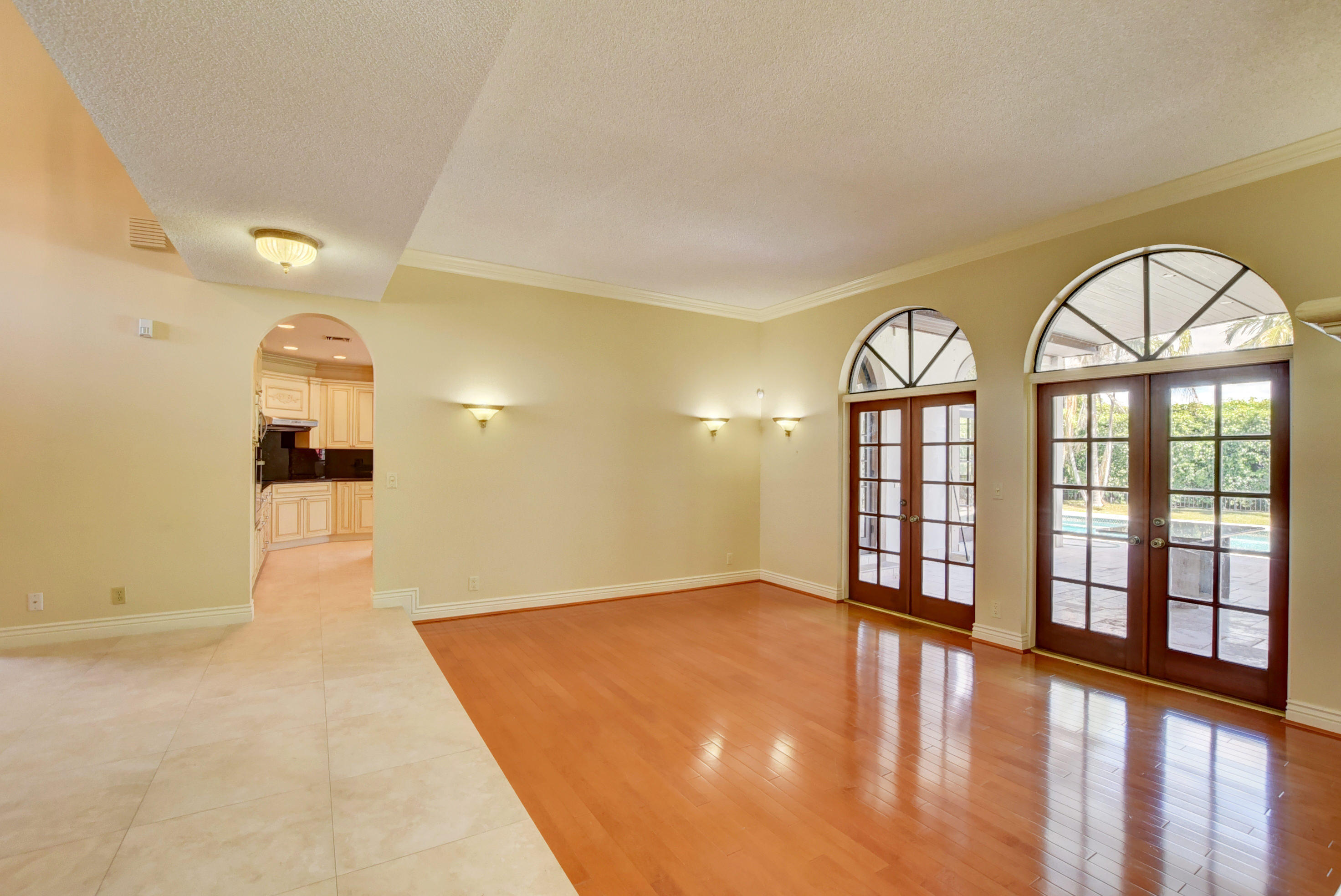 1501 Southwest 21st Street Boca Raton, FL 33486 - Photo 13 of 52 Living Room